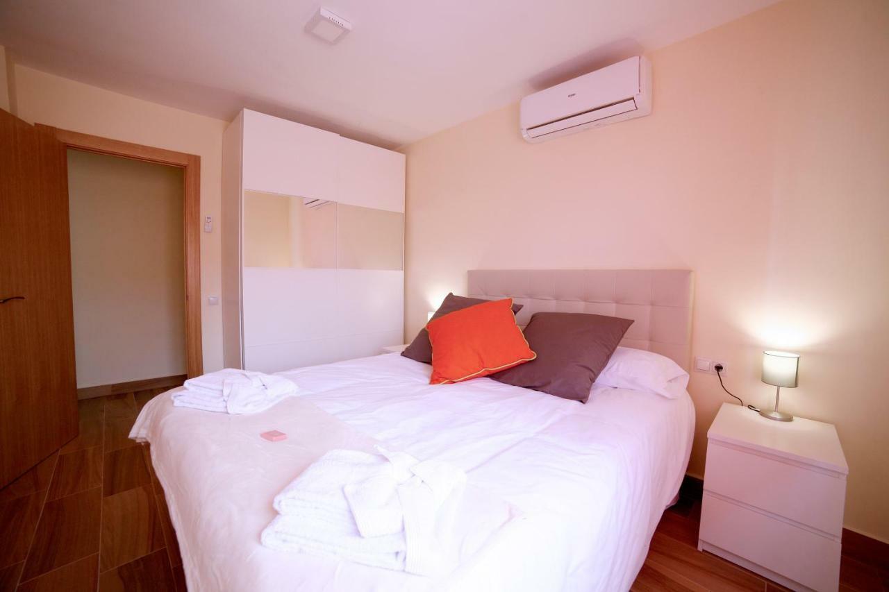 Ferienwohnung Apartamento Con Parking Union 45 Málaga Exterior foto